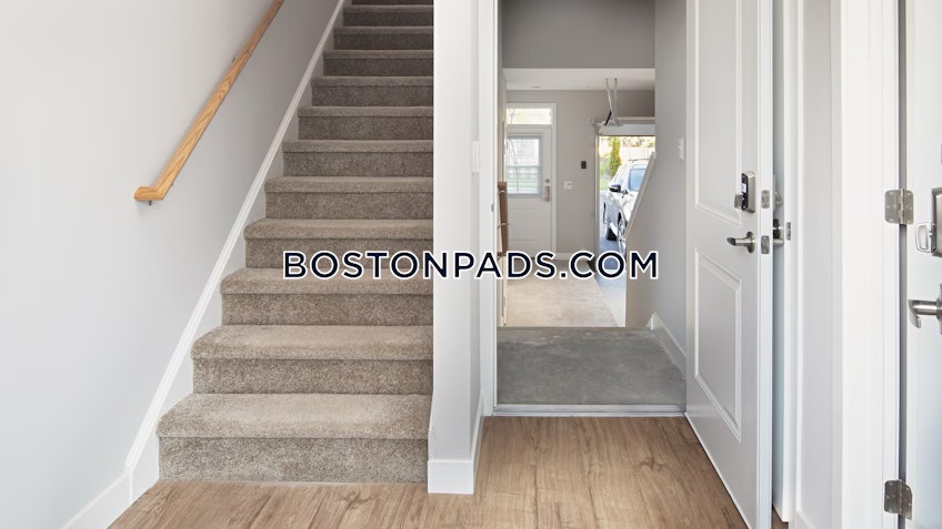 Norwood - $5,695+ /month