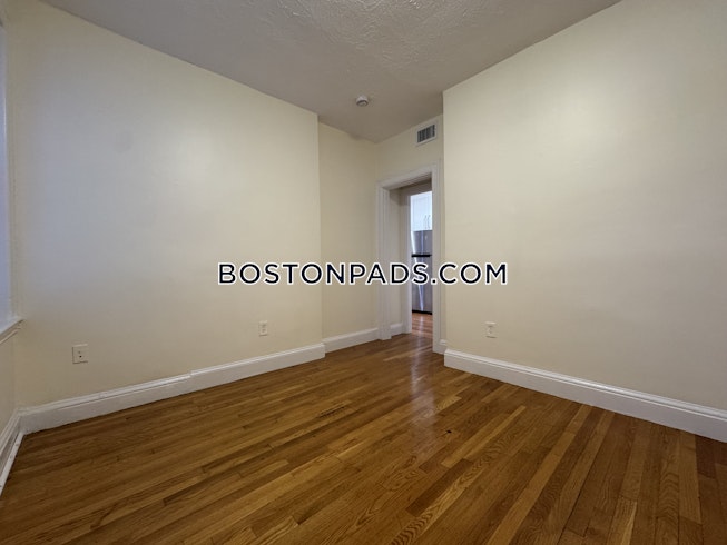 Brookline - $7,100+ /mo