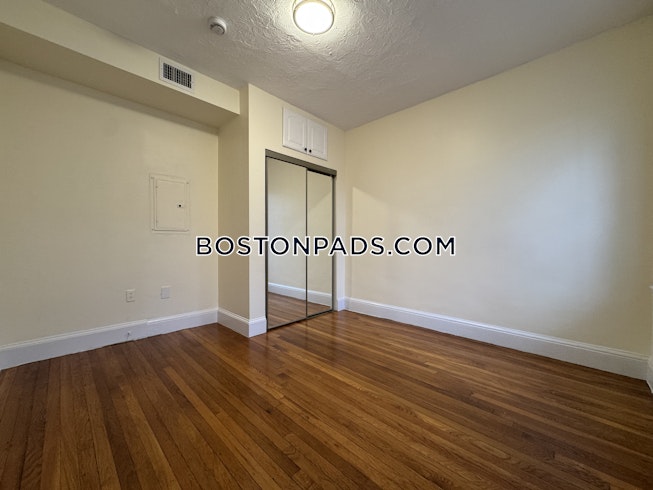 Brookline - $7,100+ /mo
