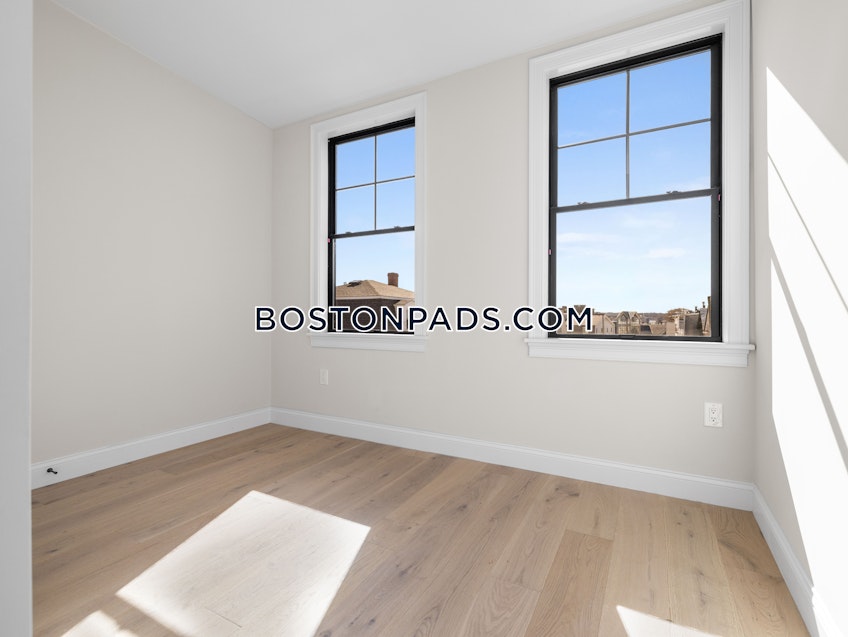 Boston - $5,600+ /month