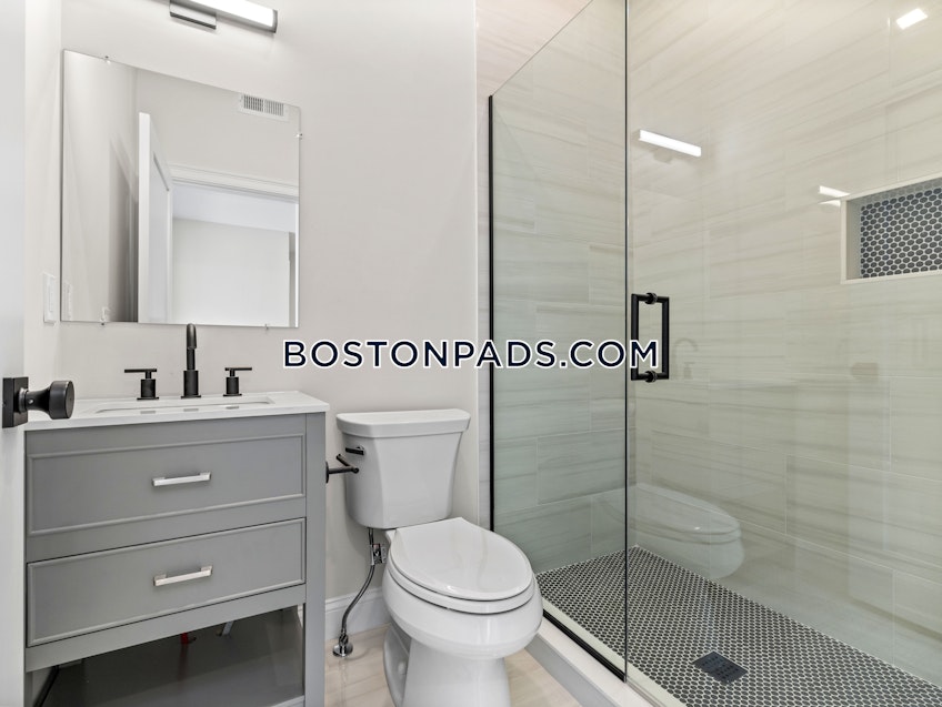 Boston - $5,600+ /month