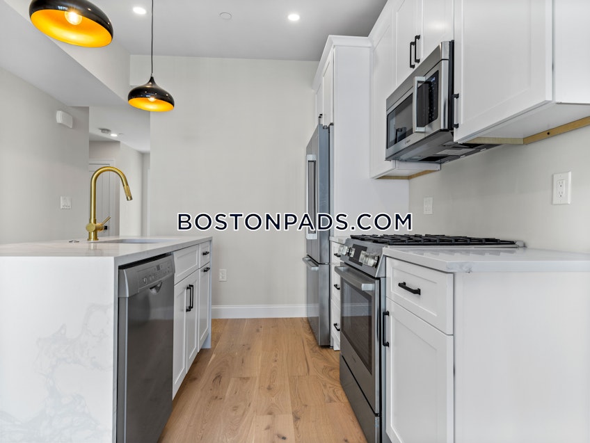 Boston - $5,600+ /month