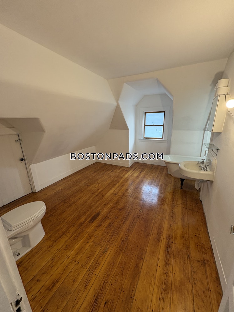 North Beacon St., Boston