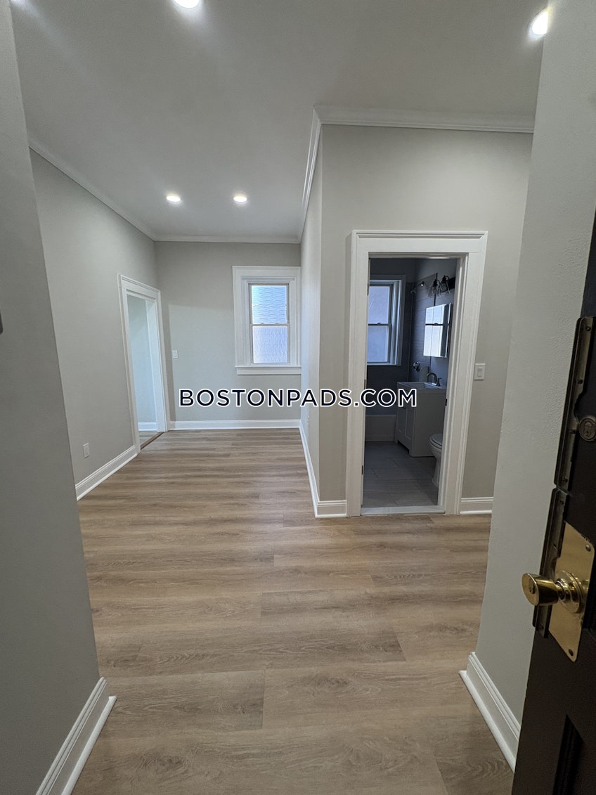 Boston - $2,500+ /month
