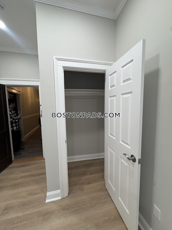 Boston - $2,500+ /mo