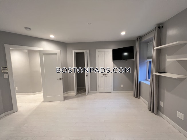 Boston - $7,300+ /mo
