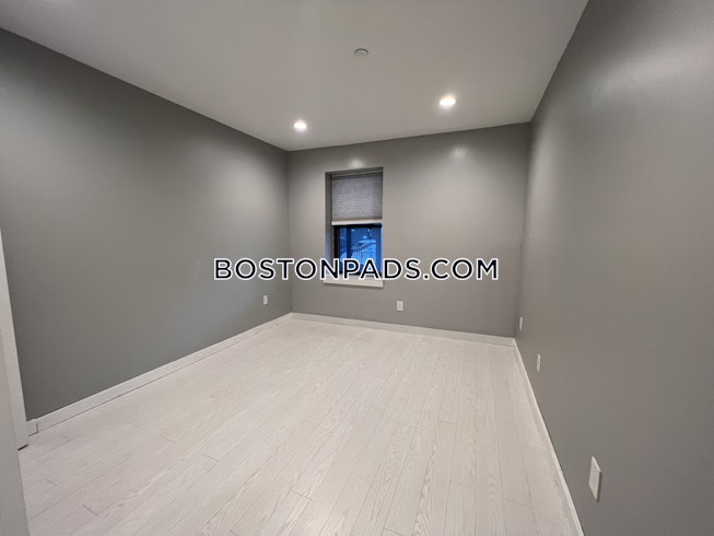 Boston - $7,300+ /mo