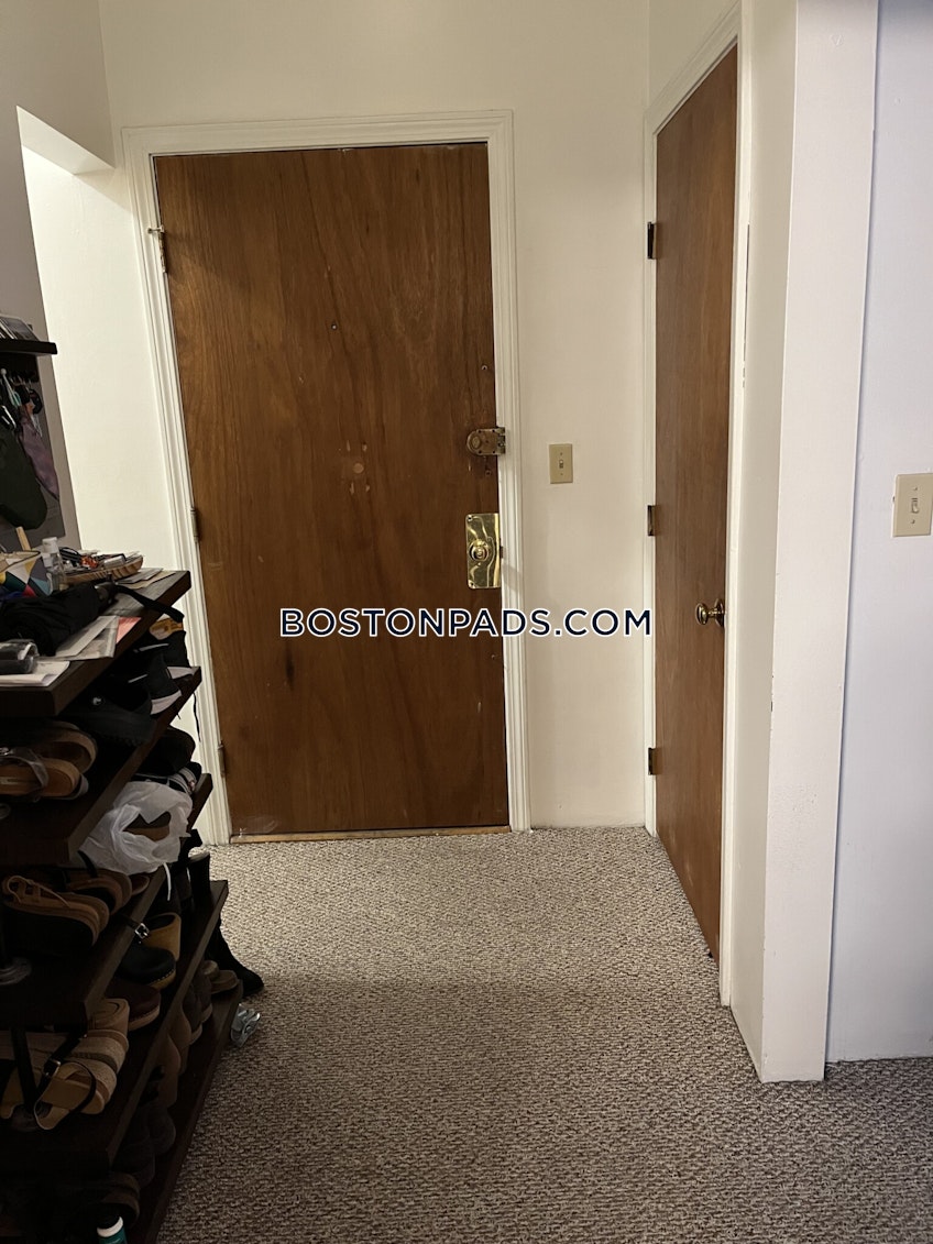 Boston - $2,600+ /month