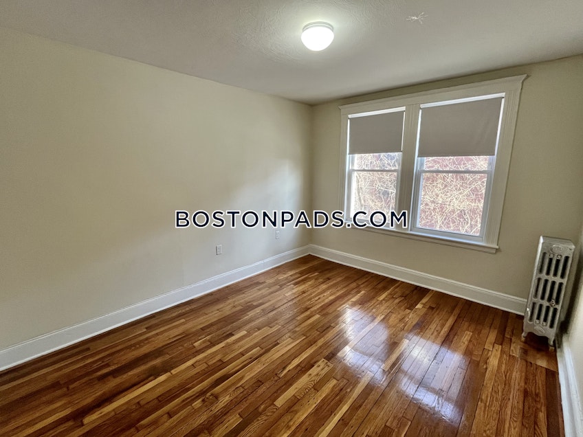 Boston - $2,675+ /month