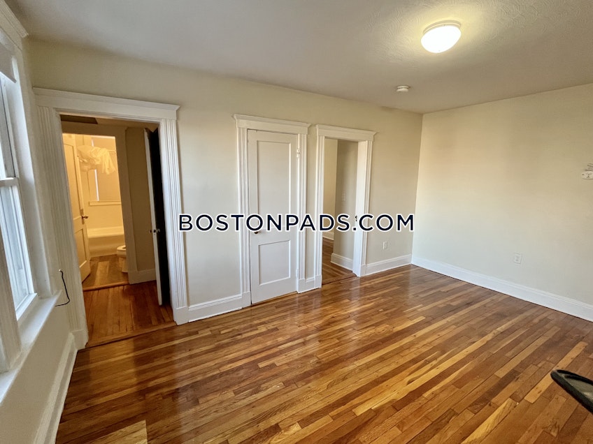 Boston - $2,675+ /month