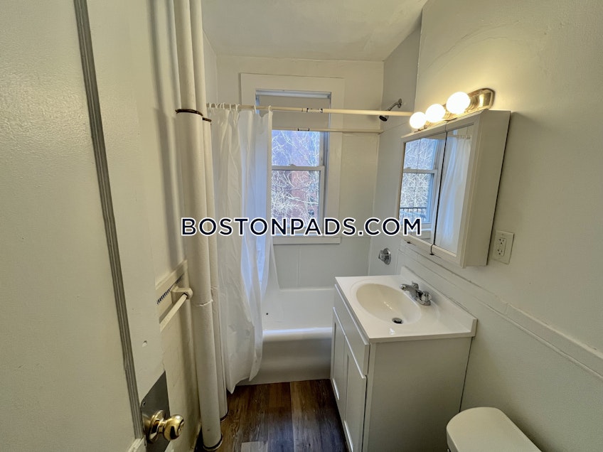 Boston - $2,675+ /month