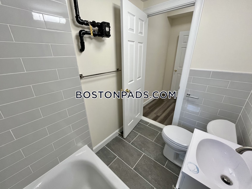 Boston - $2,900+ /month