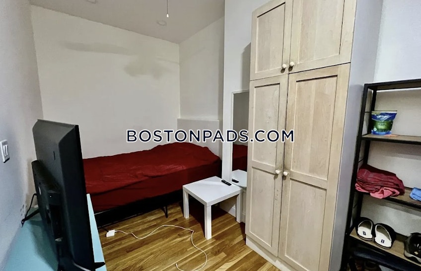 Boston - $5,650+ /month