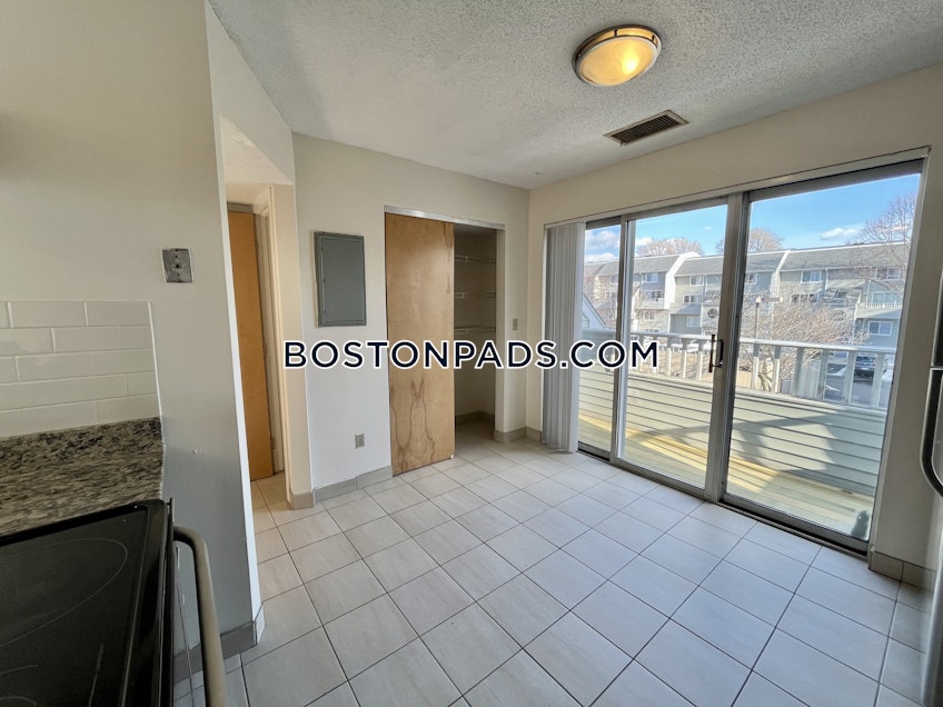 Boston - $3,100+ /month