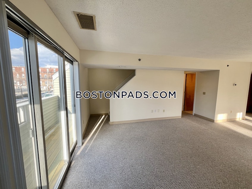 Boston - $3,100+ /month