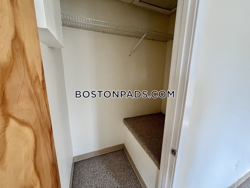 Boston - $3,100+ /month
