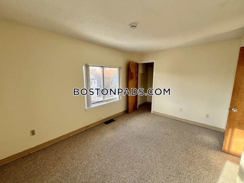 Boston - $3,100+ /month