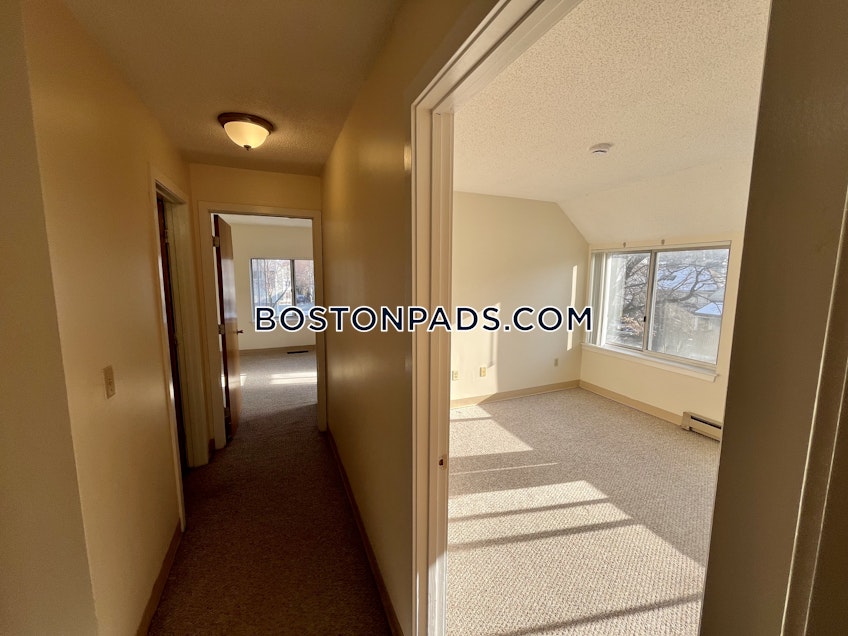 Boston - $3,100+ /month