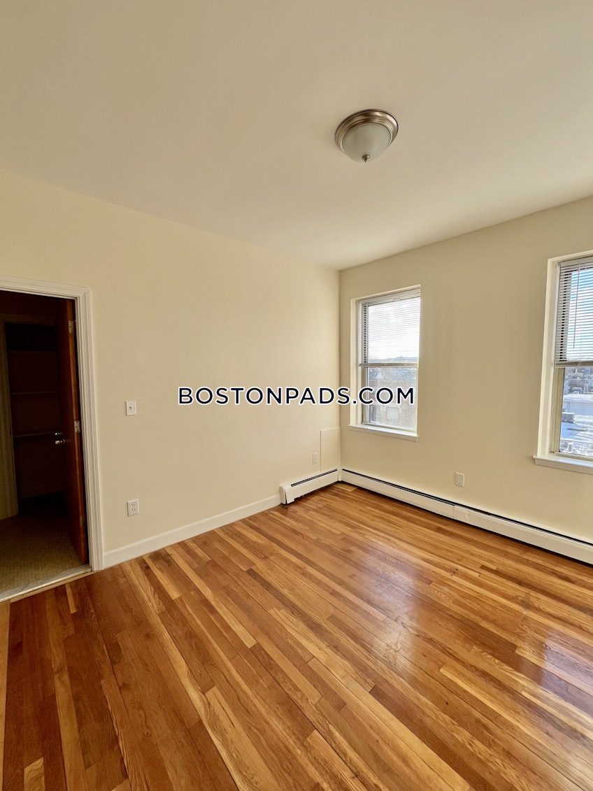 Boston - $2,200+ /month