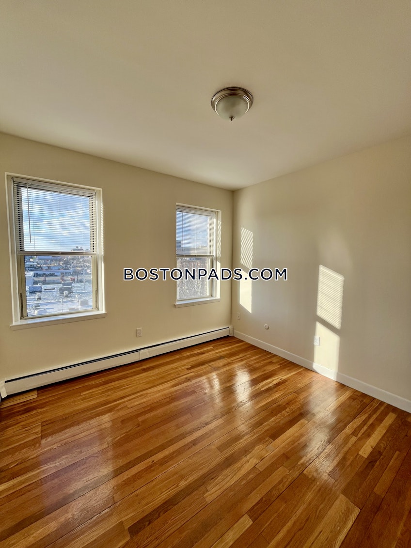 Boston - $2,200+ /month