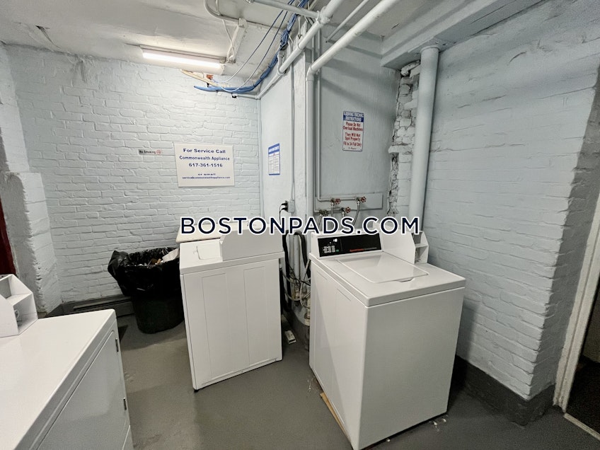 Boston - $2,200+ /month