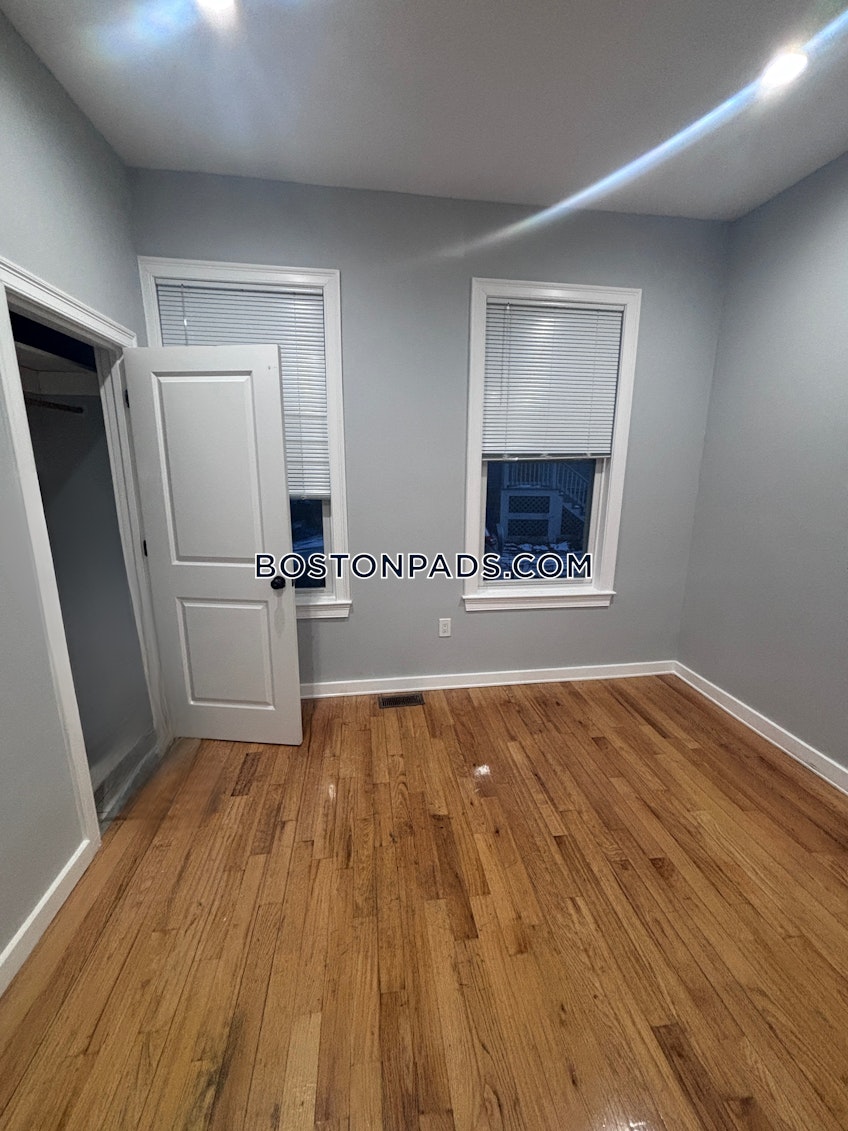 Boston - $4,700+ /month