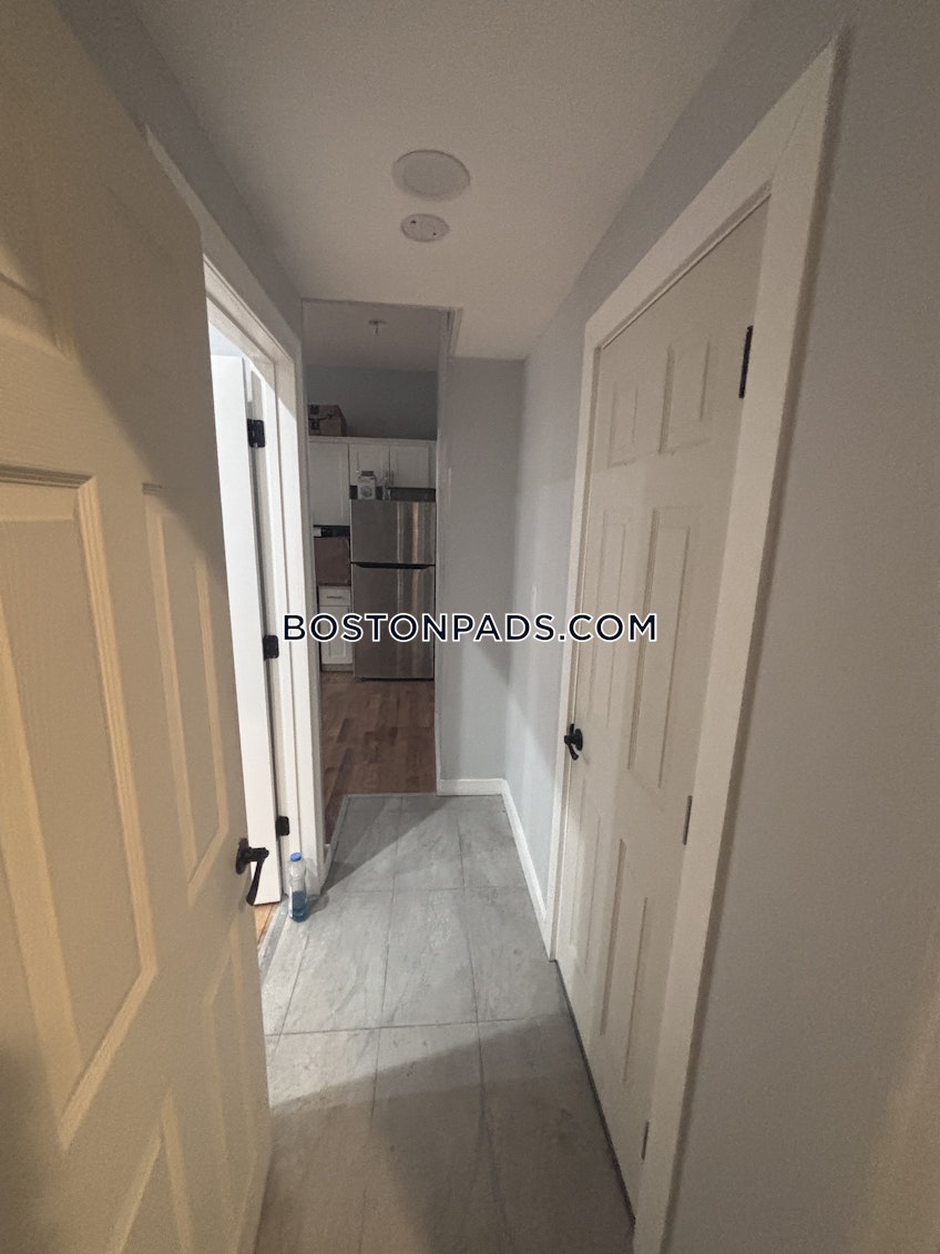 Boston - $4,700+ /month
