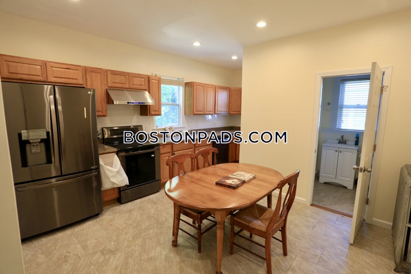 Medford - $3,500+ /month