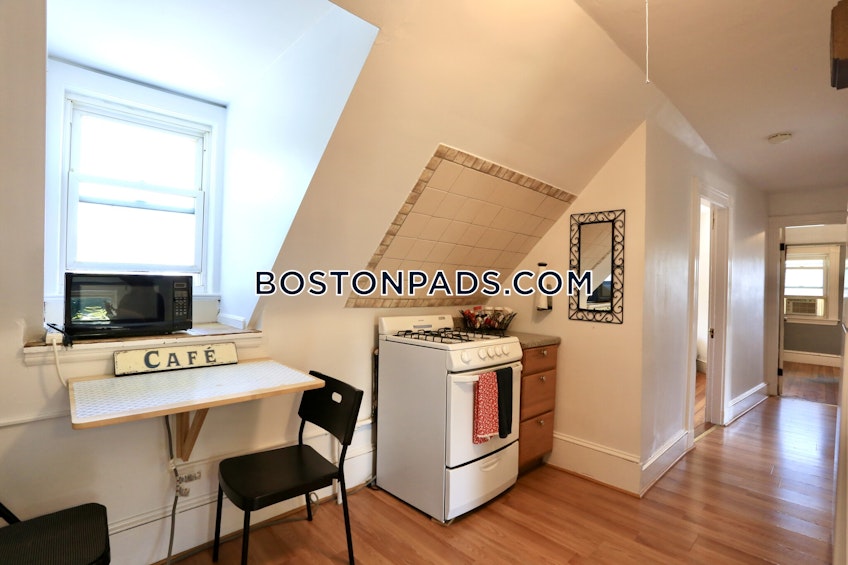 Medford - $2,700+ /month