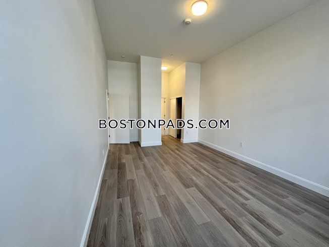 Boston - $3,550+ /mo
