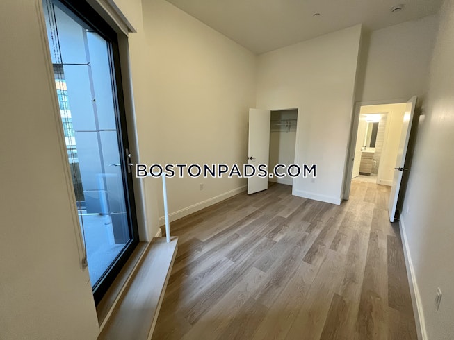 Boston - $3,550+ /mo