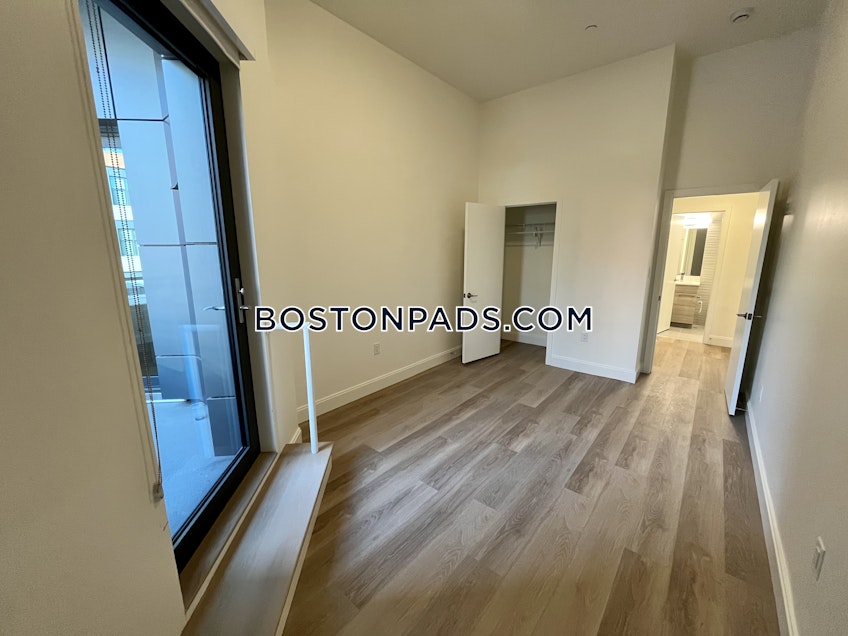 Boston - $3,550+ /month