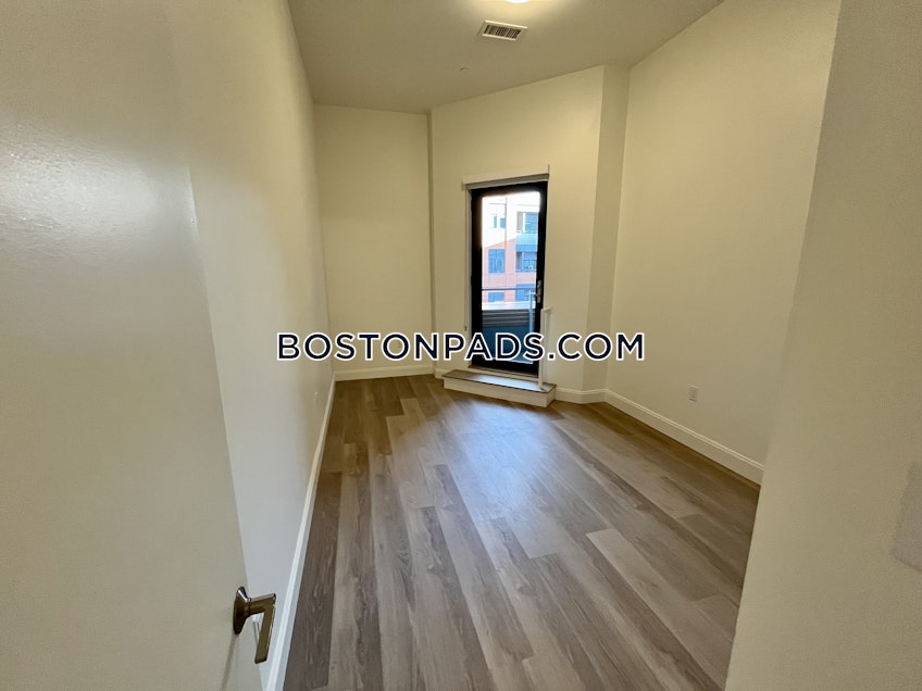 Boston - $3,550+ /month