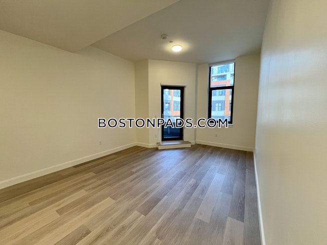 Boston - $3,550+ /mo