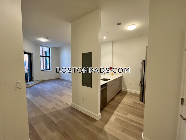 Boston - $3,550+ /mo