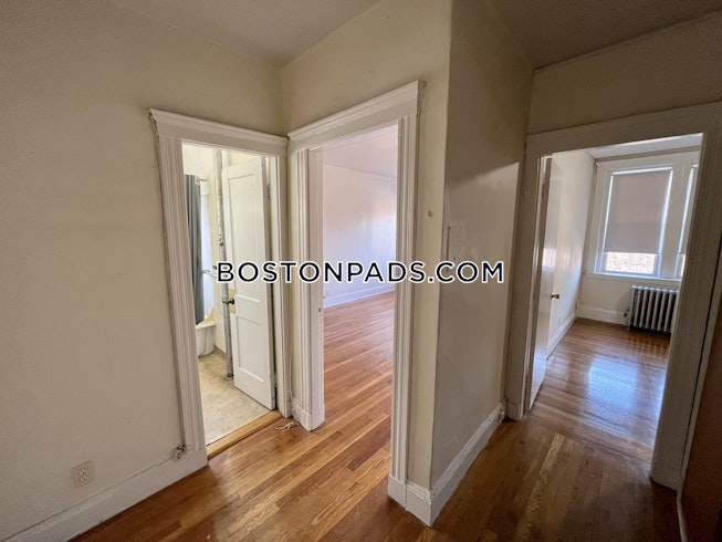 Boston - $2,500+ /mo