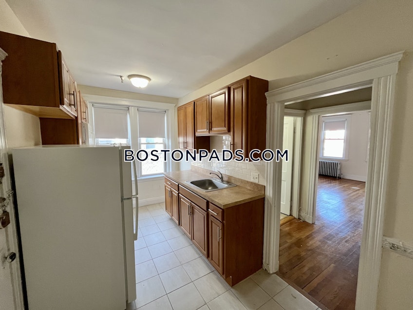 Boston - $2,500+ /month