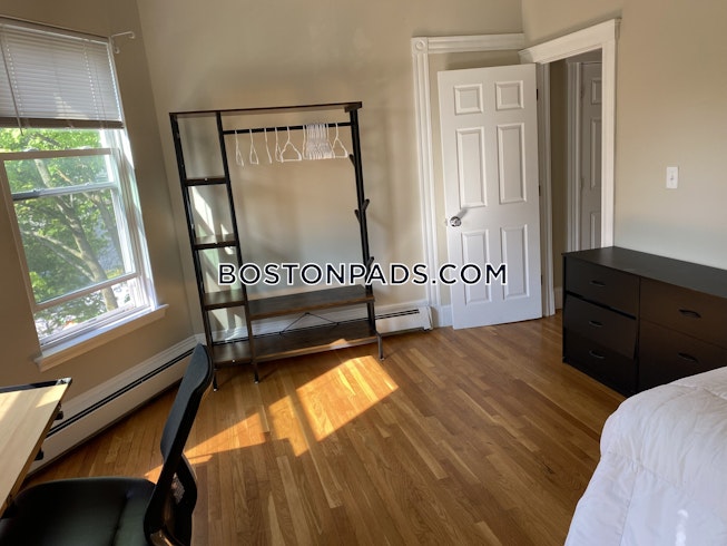 Cambridge - $13,000+ /mo