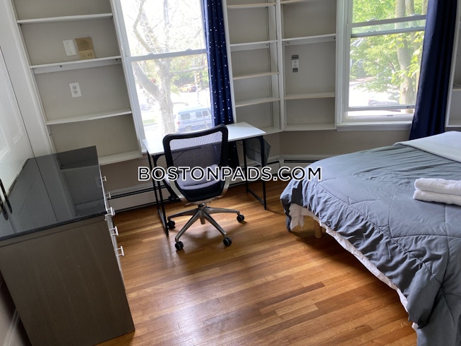 Cambridge - $13,000+ /mo