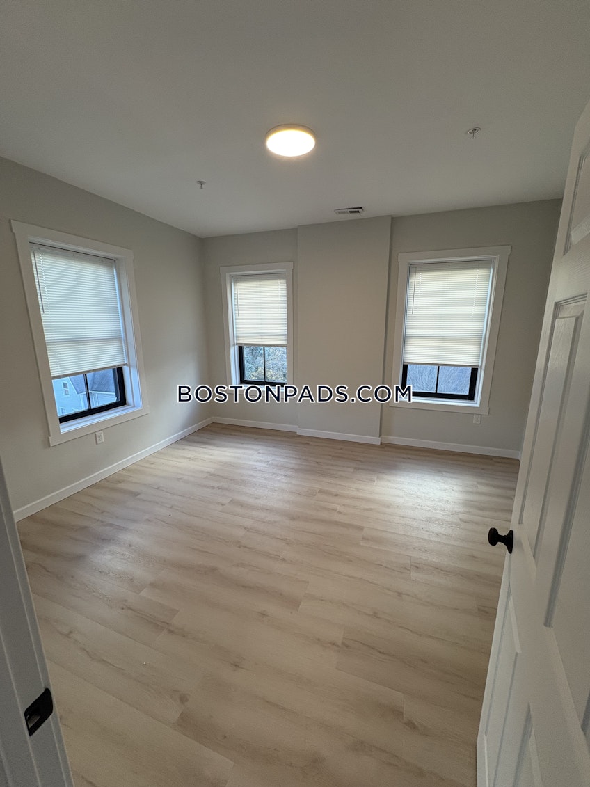 Worcester - $2,900+ /month