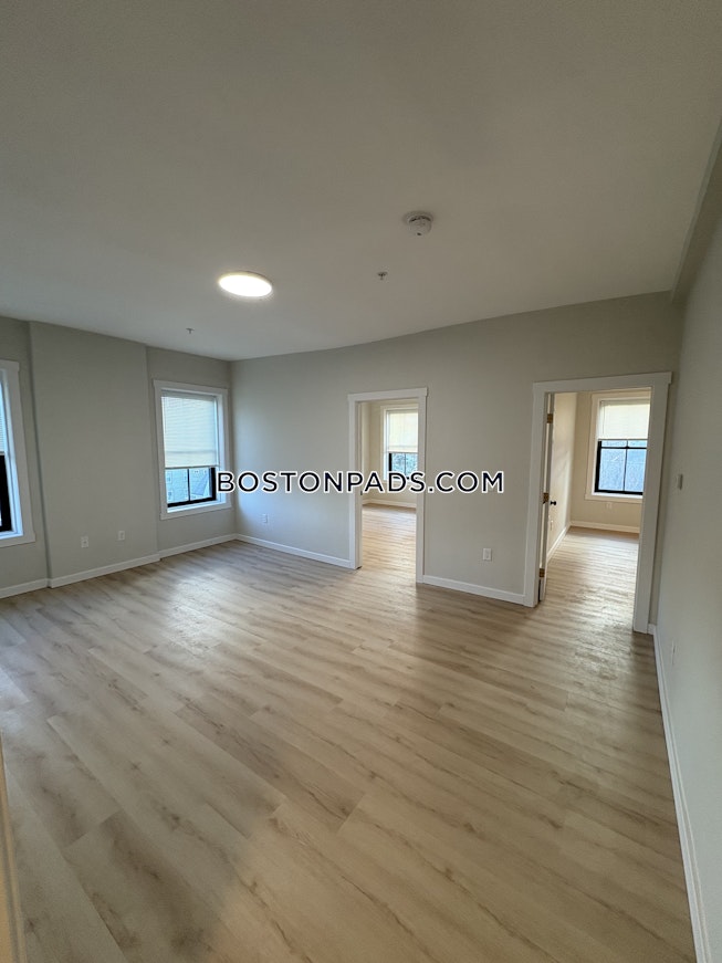 Worcester - $2,900+ /mo