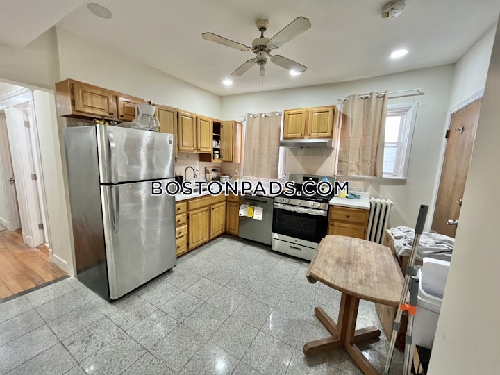fort-hill-apartment-for-rent-3-bedrooms-1-bath-boston-4200-8028035 