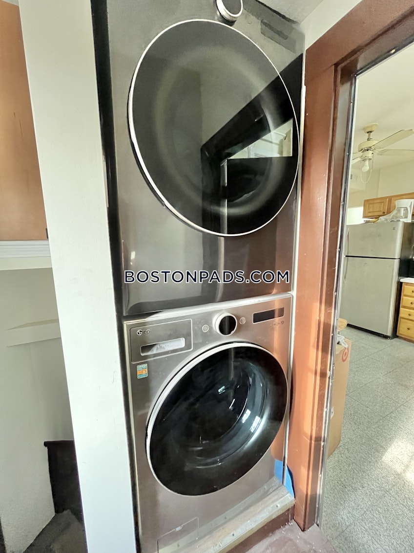 Boston - $4,200+ /month