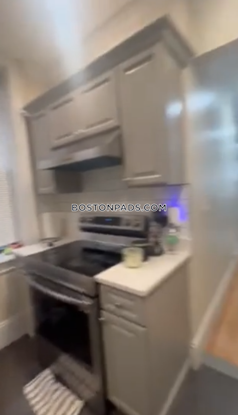 Back Bay, Boston, MA - 2 Beds, 1 Bath - $4,900 - ID#8029660