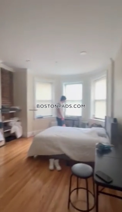 Boston - $4,900