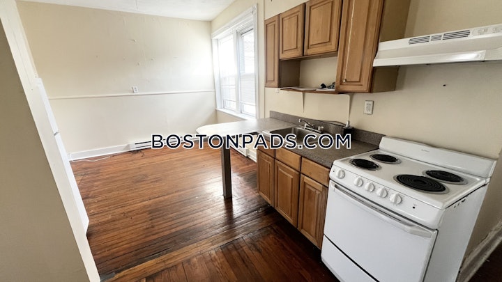 mission-hill-apartment-for-rent-2-bedrooms-1-bath-boston-2495-8028401 