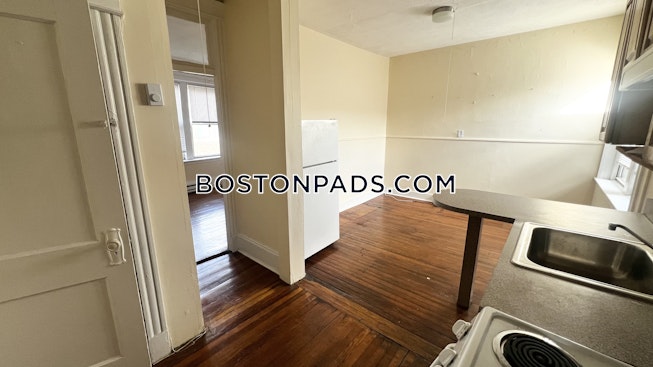 Boston - $2,495+ /mo