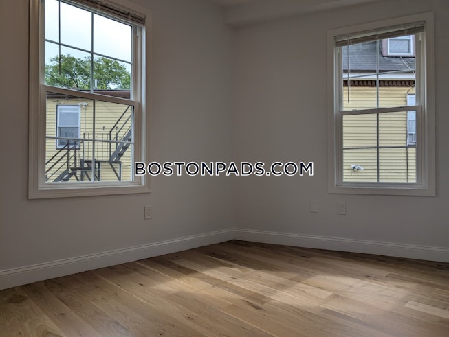 Boston - $4,600+ /mo