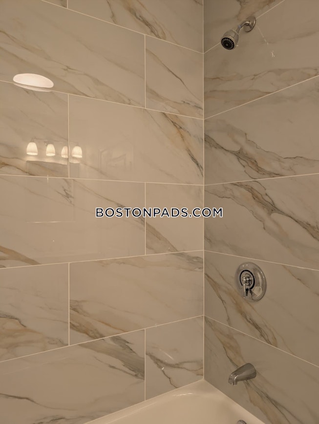 Boston - $4,600+ /mo