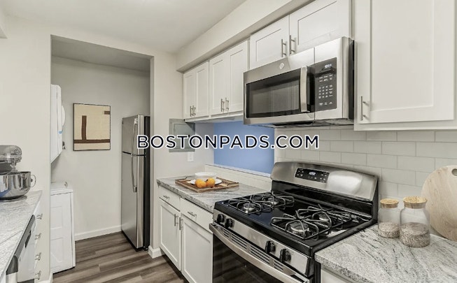 Boston - $3,910+ /mo